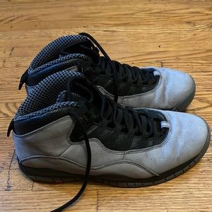 Jordan 10 Retro “Cool Grey”